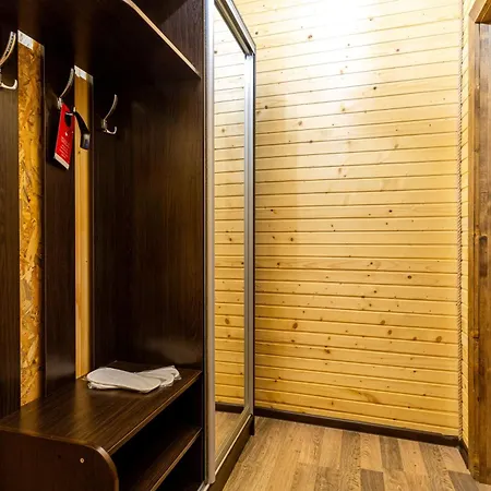 Hotel хатинка у румуна *