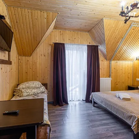 Hotel хатинка у румуна