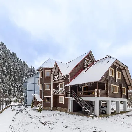 хатинка у румуна Hotel *