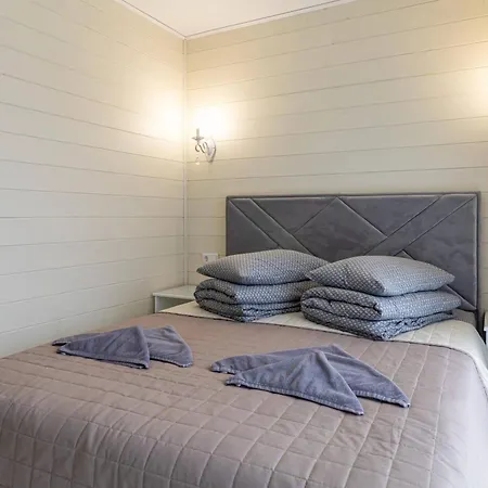 хатинка у румуна Hotel *