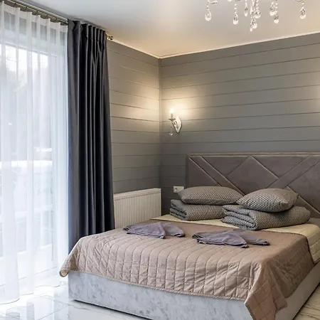 Hotel хатинка у румуна *
