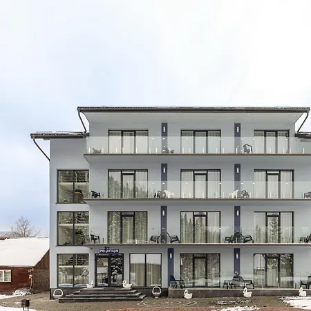 хатинка у румуна Tatariv