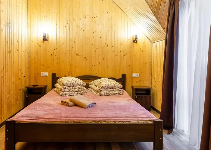 хатинка у румуна Otel *