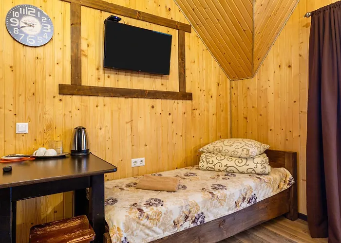 хатинка у румуна Otel Tatariv