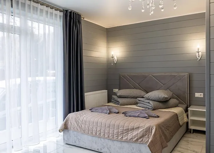 Otel хатинка у румуна *