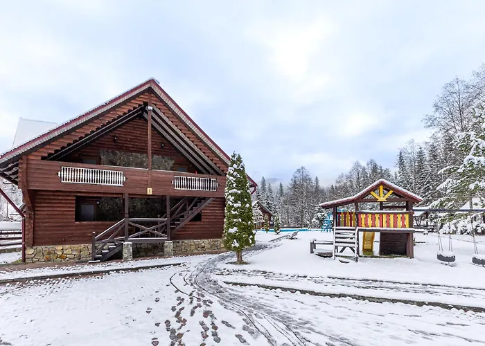 хатинка у румуна Otel Tatariv
