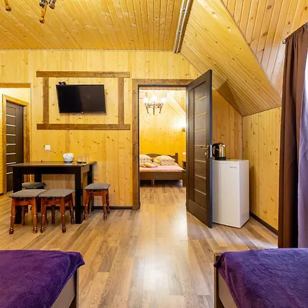 хатинка у румуна Hotel