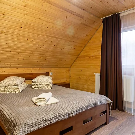 хатинка у румуна * Tatariv