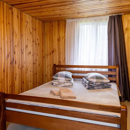 хатинка у румуна *